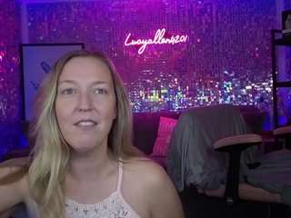 lucyallen4201 webcam
