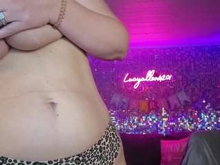 lucyallen4201 webcam