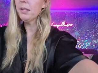 lucyallen4201 webcam