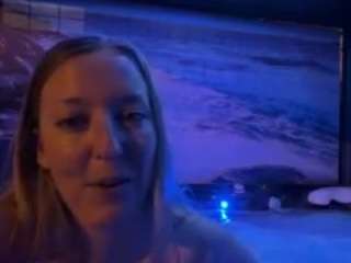 lucyallen4201 live cam