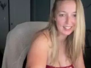 LucyAllen4201's Live Sex Cam Show