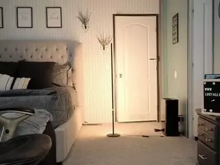 LucyAllen4201's Live Sex Cam Show