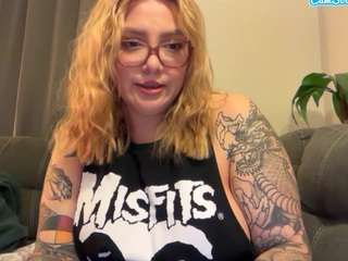 nativepumpkin95 Live Webcam on CamSoda