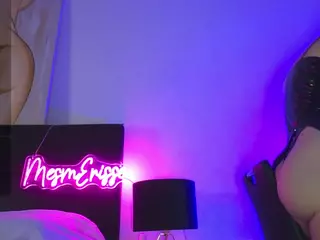 MesmErisse's Live Sex Cam Show