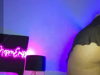 MesmErisse's Live Sex Cam Show