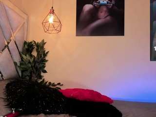 marcela-davila's CamSoda show and profile
