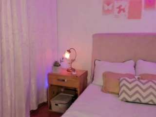 saraa69 Live Webcam on CamSoda