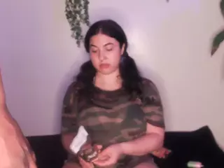 skymakesmewet's Live Sex Cam Show