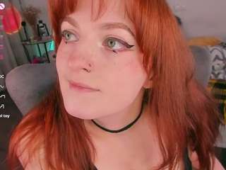 alice-cuteperv Live Webcam on CamSoda