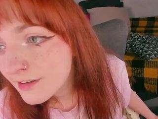 alice-cuteperv webcam