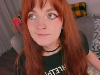 alice-cuteperv webcam