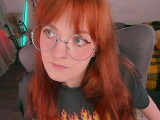 Questo modello è in diretta ora. alice-cuteperv