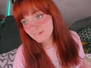 alice-cuteperv live webcam show