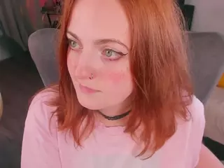 Alice-CutePerv's Live Sex Cam Show