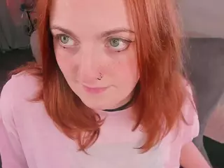 Alice-CutePerv's Live Sex Cam Show