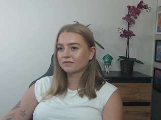 ericalust Live Webcam on CamSoda