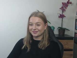 ericalust Live Webcam on CamSoda