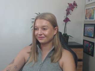 ericalust webcam