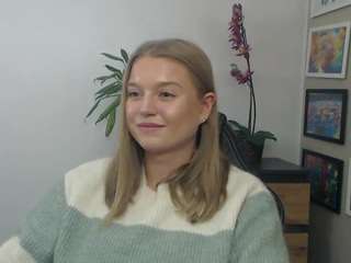 ericalust Normal live webcam