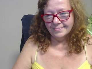 flirtyadele Live Webcam on CamSoda