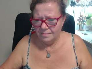 flirtyadele webcam