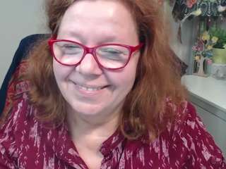 flirtyadele Live Webcam on CamSoda