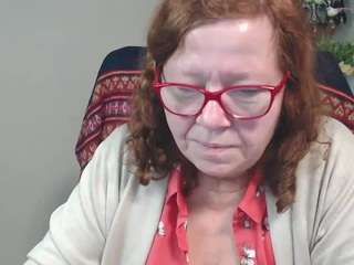 flirtyadele webcam model