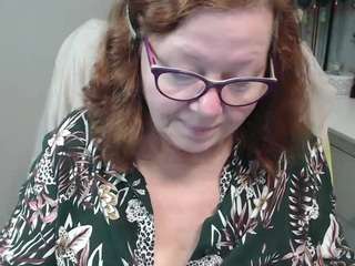 flirtyadele Live Webcam on CamSoda