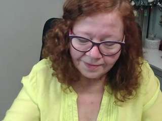 flirtyadele Live Webcam on CamSoda