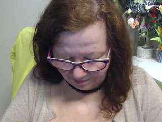 flirtyadele webcam model