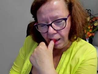 flirtyadele live webcam show