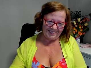 flirtyADELE live webcam show