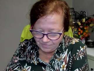 flirtyADELE live cam preview