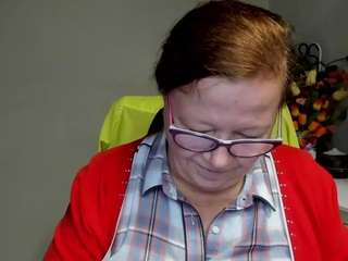 flirtyADELE live cam preview