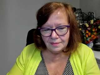 flirtyADELE live cam preview