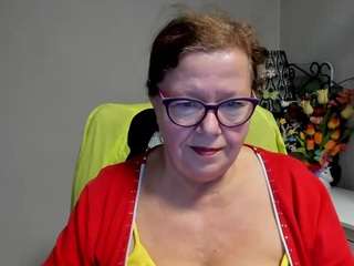 flirtyADELE live cam preview