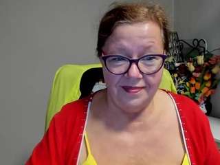flirtyADELE live cam preview
