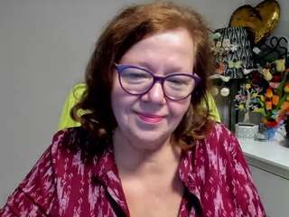 flirtyADELE live cam preview