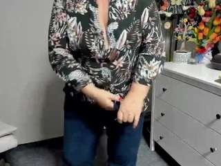 flirtyADELE