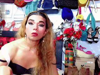ximenamoreira Live Webcam on CamSoda