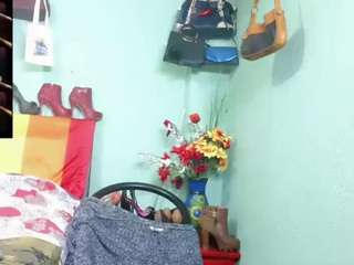 XimenaMoreira live cam
