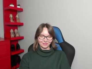 zoexox's CamSoda show and profile