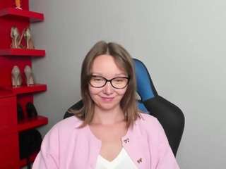 zoexox live webcam show