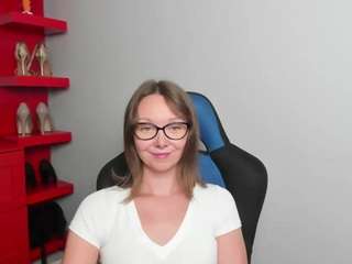 zoexox's live room