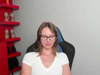 zoexox live webcam show