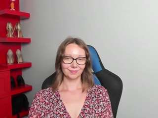 ZoeXox live webcam show