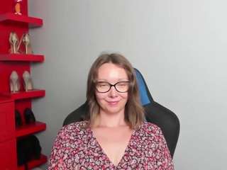 ZoeXox live webcam show