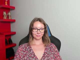 ZoeXox live webcam show