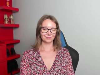 ZoeXox live webcam show