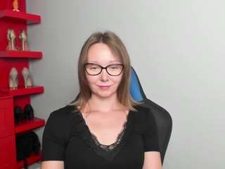 zoexox webcam model